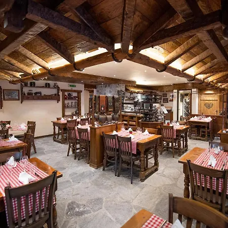 奥林匹克酒店 - 蒙大拿中心 酒店