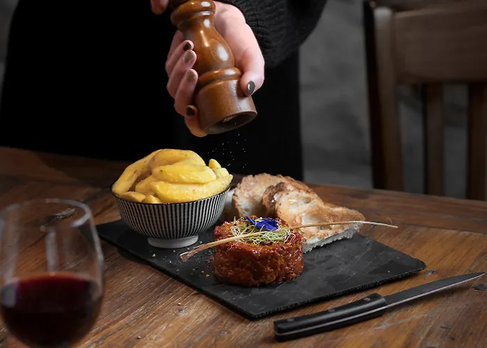 Olympic - Montana Center Hotell 3*